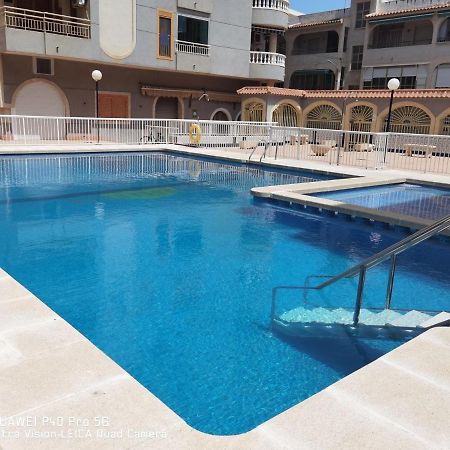 Holiday Apartment Torrevieja Exterior photo