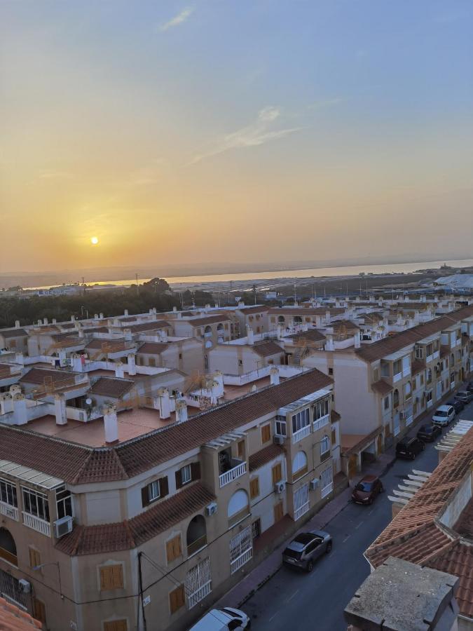 Holiday Apartment Torrevieja Exterior photo
